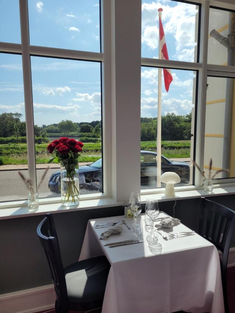 Badehotellet Grenaa Strand Esterno foto