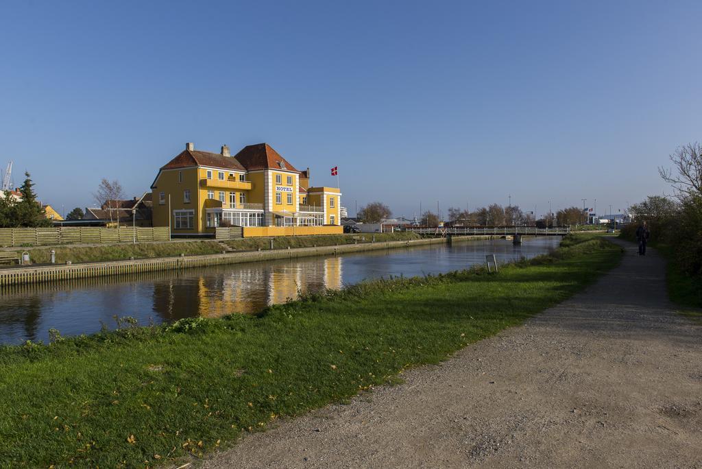 Badehotellet Grenaa Strand Esterno foto